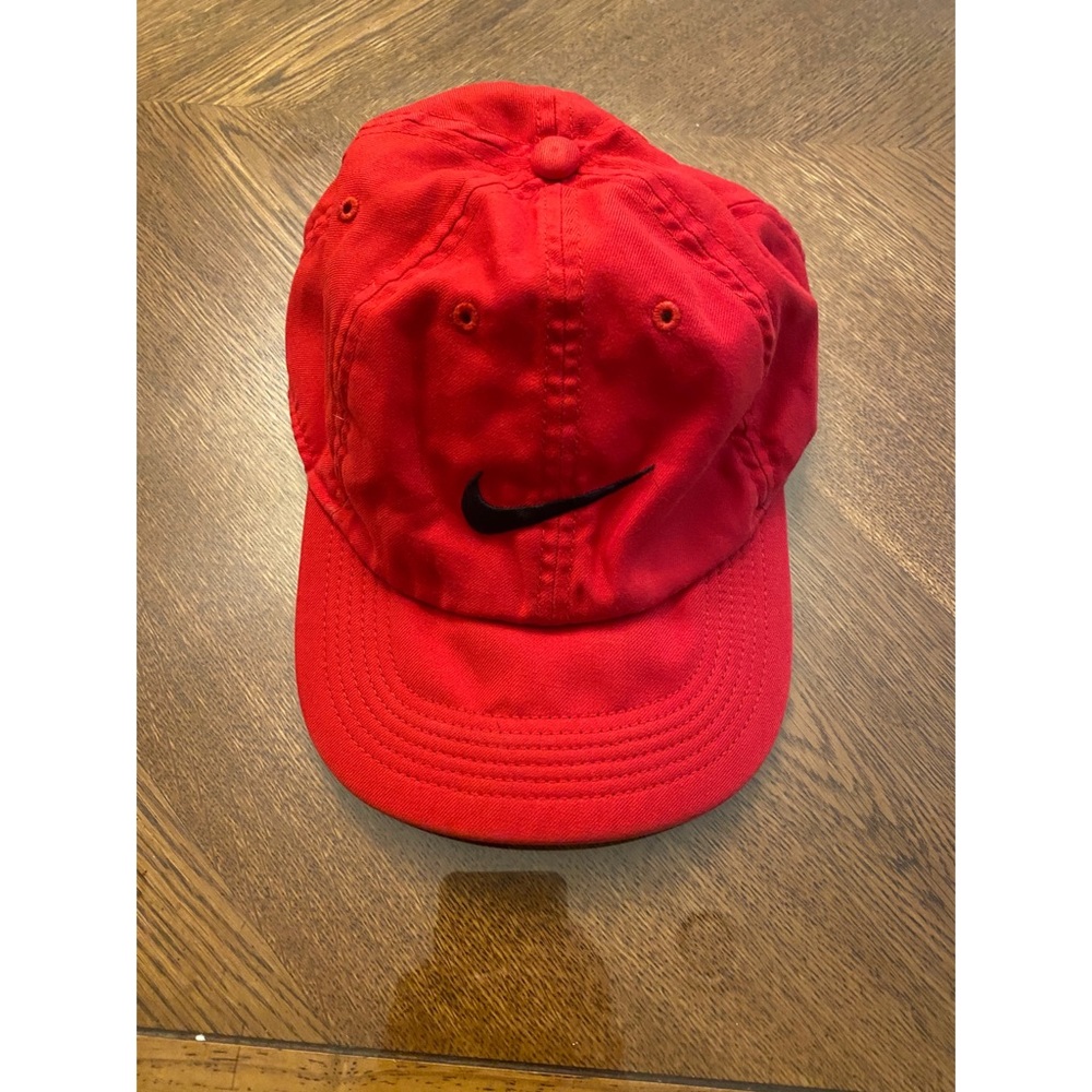Nike dad hat